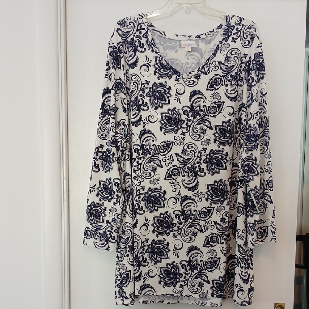 LuLaRoe Blue and White Paisley Tunic